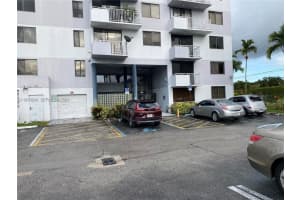 8251 Nw 8th St 108 Miami, FL 33126 - MLS#A11955610