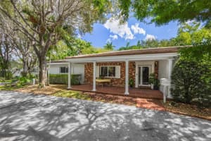 13205 Sw 71st Ave Pinecrest, FL 33156 - MLS#A11955640