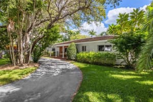 13205 Sw 71st Ave Pinecrest, FL 33156 - MLS#A11955640