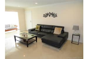 6471 Bay Club Dr 2 Fort Lauderdale, FL 33308 - MLS#A11955646