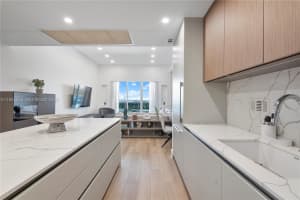 2301 Collins Ave APT 1633, Miami Beach, FL 33139, - MLS#A11955656