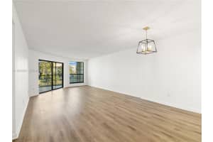 7547 Fairfax Dr 210 Tamarac, FL 33321 - MLS#A11955665