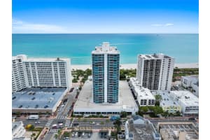 2655 Collins Ave 707, Miami Beach