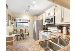 3591 Environ Blvd A404 Lauderhill, FL 33319 - MLS#A11955697