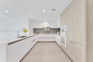 9201 E Bay Harbor Dr 403 Bay Harbor Islands, FL 33154 - MLS#A11955747