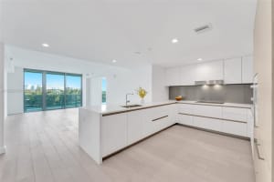 9201 E Bay Harbor Dr 403 Bay Harbor Islands, FL 33154 - MLS#A11955747