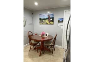 14203 Sw 66th St 406, Miami