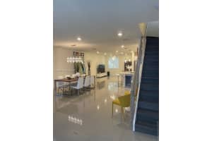 6484 Nw 103rd Place 6484 Doral, FL 33178 - MLS#A11955760