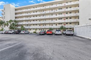 3020 Marcos Drive, Aventura, FL 33160 - MLS#A11955768