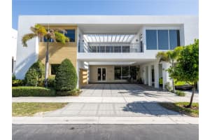 7451 Nw 103rd Ct 0 Doral, FL 33178 - Off Market