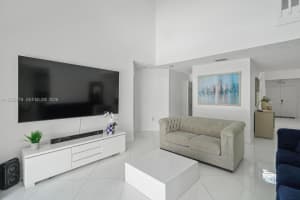 1421 Nw 129th Ave Sunrise, FL 33323 - MLS#A11955778