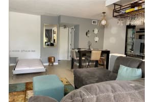 1425 Arthur St 115b Hollywood, FL 33020 - MLS#A11955782