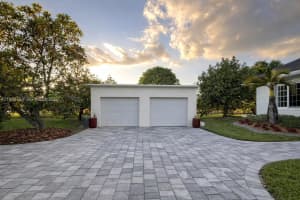 19695 Sw 206th St Miami, FL 33187 - MLS#A11955784