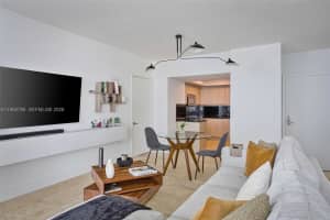 1331 Brickell Bay Dr 1606 Miami, FL 33131 - MLS#A11955785