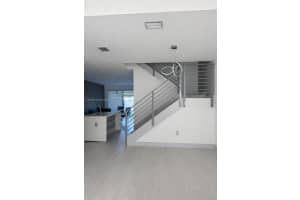 7220 Nw 103rd Path 7220 Doral, FL 33178 - MLS#A11955828