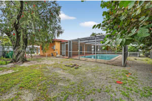 5700 Nw 111th Ter Hialeah, FL 33012 - MLS#A11955846