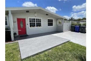 MLS# A11955870, Hollywood, Florida 33024