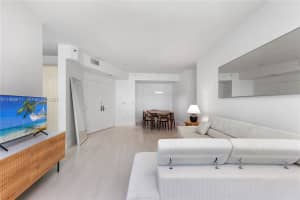 300 South Pointe Dr APT 907, Miami Beach, FL 33139, - MLS#A11955871