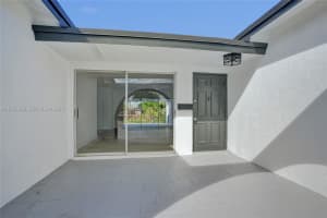 8649 W Long Acre Dr Miramar, FL 33025 - MLS#A11955892