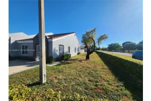 8391 Sw 148th Ave Miami, FL 33193 - MLS#A11955907