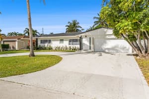 5419 Ne 22nd Ave Fort Lauderdale, FL 33308 - MLS#A11955929