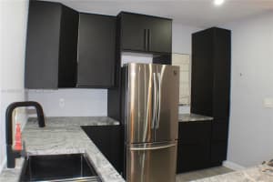 6731 Cypress Rd 205 Plantation, FL 33317 - MLS#A11955937