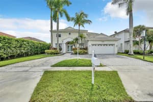12738 Maypan Dr, Boca Raton