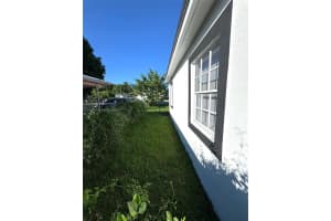 9221 Broad Manor Rd Miami, FL 33147 - MLS#A11955952