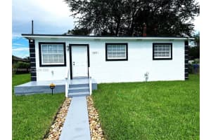 1891 Nw 83rd Ter, Miami