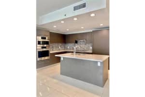 7661 Nw 107th Ave 407 Doral, FL 33178 - MLS#A11955965