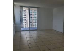 850 Miami Ave , Miami, FL 33136 - MLS#A11955969