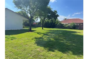 12997 Sw 219th Ter 12997 Miami, FL 33170 - MLS#A11955993