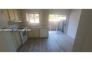 2828 Coconut Ave 1 Miami, FL 33133 - MLS#A11956031