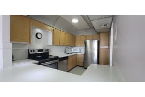 3701 N Country Club Dr 807 Aventura, FL 33180 - MLS#A11956050