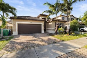 11828 Sw 253rd St, Homestead