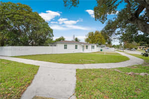 19450 Nw 6th Ave Miami Gardens, FL 33169 - MLS#A11956096