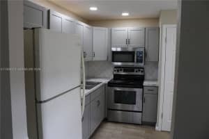 2740 Sw 46th St 2 Dania Beach, FL 33312 - MLS#A11956113