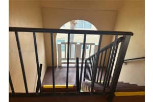 9041 Sunrise Lakes Blvd 311 Sunrise, FL 33322 - MLS#A11956114