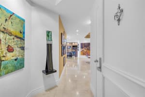 808 Brickell Key Dr APT 1808, Miami, FL 33131, - MLS#A11956116