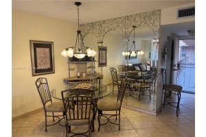 2861 Somerset Dr 407 Lauderdale Lakes, FL 33311 - MLS#A11956141