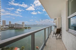 1155 Brickell Bay Dr 1806 Miami, FL 33131 - MLS#A11956151