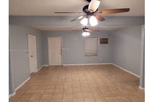 2828 Sw 3rd St Front Miami, FL 33135 - MLS#A11956175