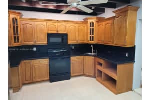 2828 Sw 3rd St Front Miami, FL 33135 - MLS#A11956175