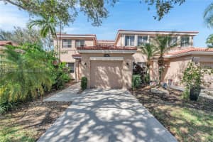 11063 Sw 16th Mnr Davie, FL 33324 - MLS#A11956253