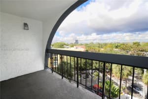 2715 Tigertail Ave 606 Miami, FL 33133 - MLS#A11956283
