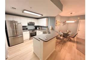 5050 Fairways Cir E208 Vero Beach, FL 32967 - MLS#A11956332