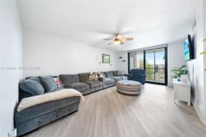 10551 W Broward Blvd 408 Plantation, FL 33324 - MLS#A11956340