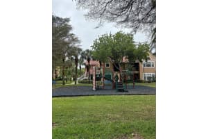 15560 Sw 104th Ter 625, Miami