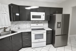 6555 W Broward Blvd 303 Plantation, FL 33317 - MLS#A11956378