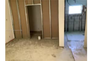 2101 Sw 46th Ave, Fort Lauderdale